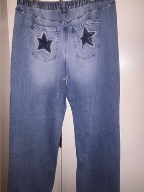 No Boundaries Blue Straight-Leg Jeans with Star Patch Back Pockets
